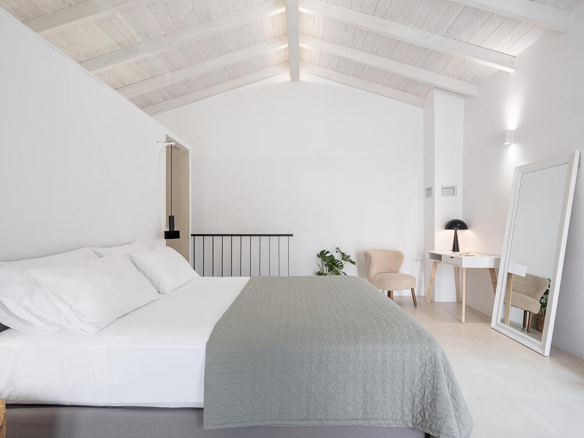 Lithos Retreat  Διαμέρισμα Κολυμβάρι Εξωτερικό φωτογραφία